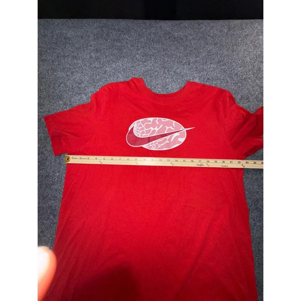 Nike Mens Graphic Tee Red Pink Abstract Swoosh Logo T-Shirt XL